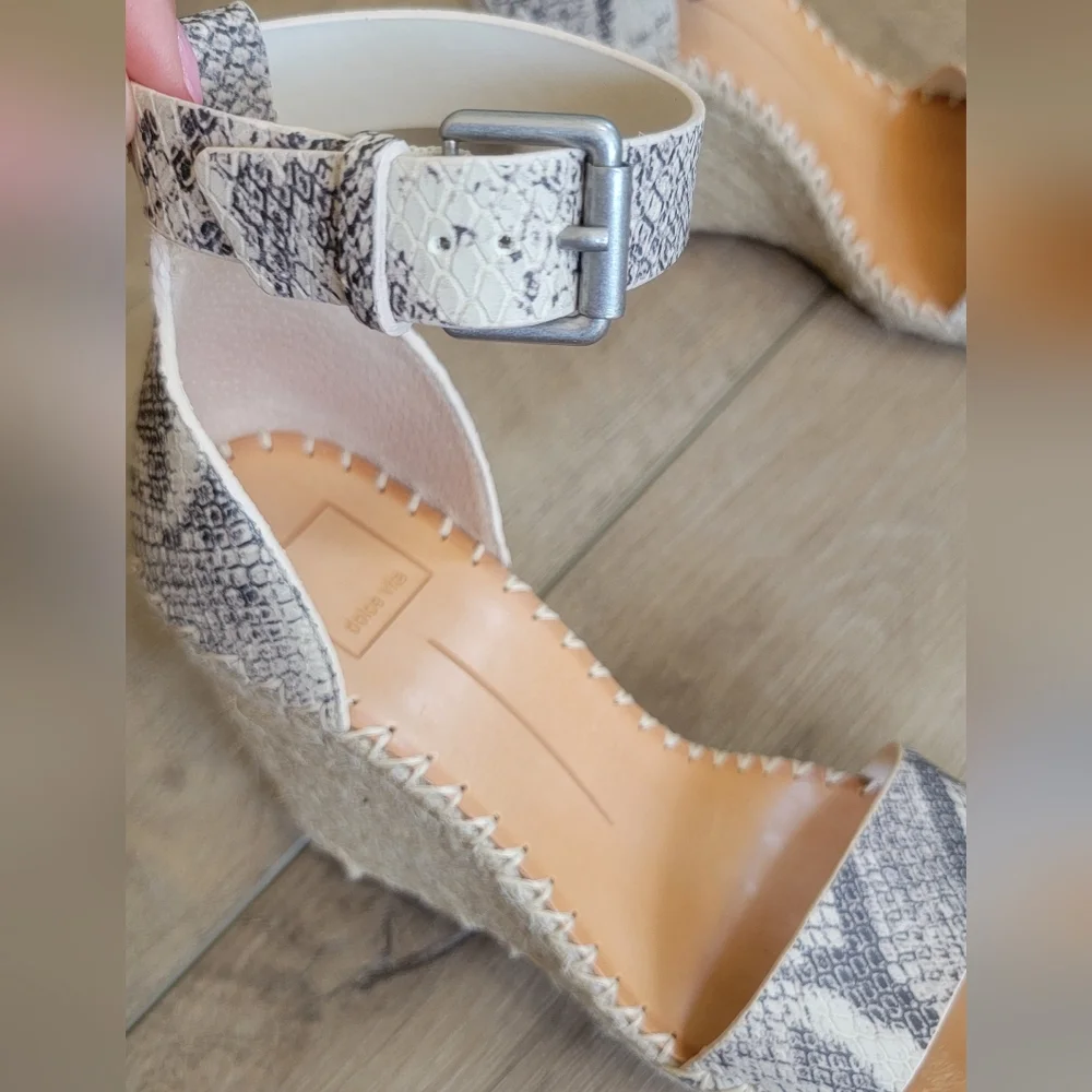 DOLCE VITA Women's Size 8 Noor Wedge Sandal Snake Print Leather. Espadrille - Picture 7 of 11